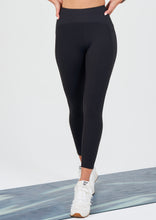Load image into Gallery viewer, Black Tyson Leggings
